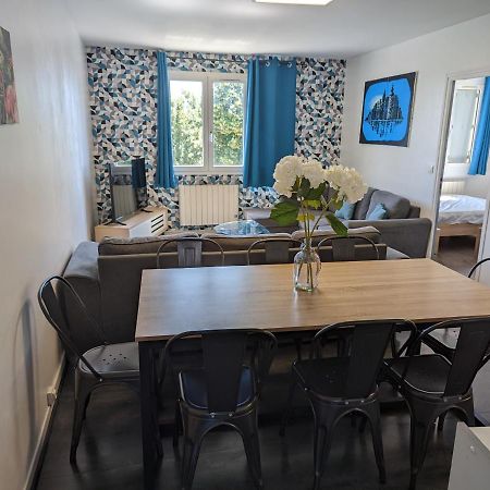 פואטייה Appartement Meuble Proche Du Futuroscope מראה חיצוני תמונה